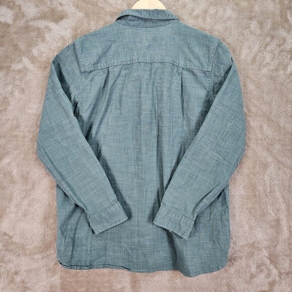 L.L. Bean Aqua Blue Button-Down Shirt Women's Size Medium Pockets Long Sleeve - Picture 2 of 10